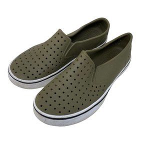 Native Slip On Jefferson Shoes Size 7